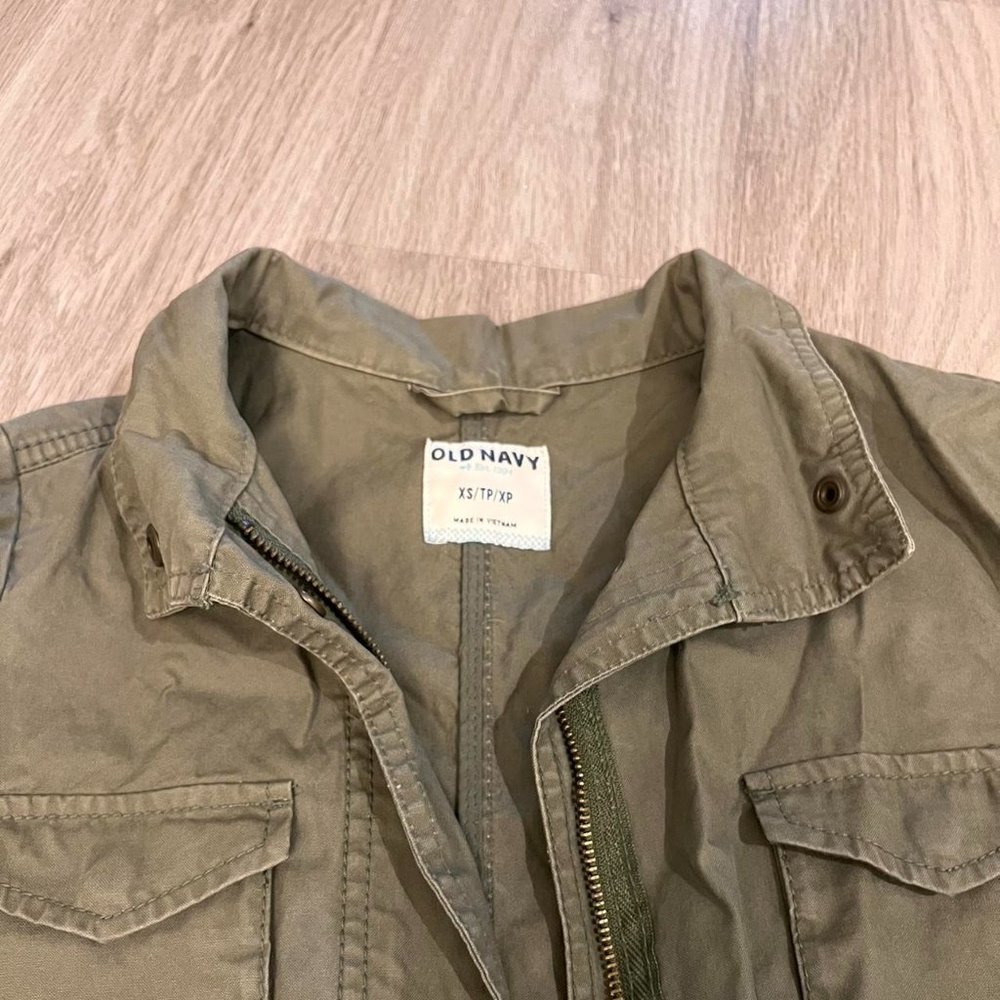 Green Utility Jacket - Picture 4 of 5